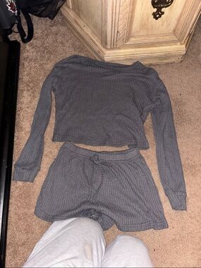 SHEIN Gray Waffle-Knit Long Sleeve Crop Top & Shorts Lounge Set